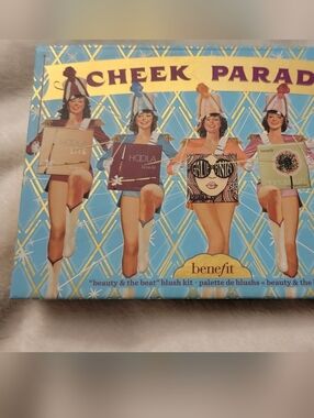 Benefit Cheek Parade Blush Palette